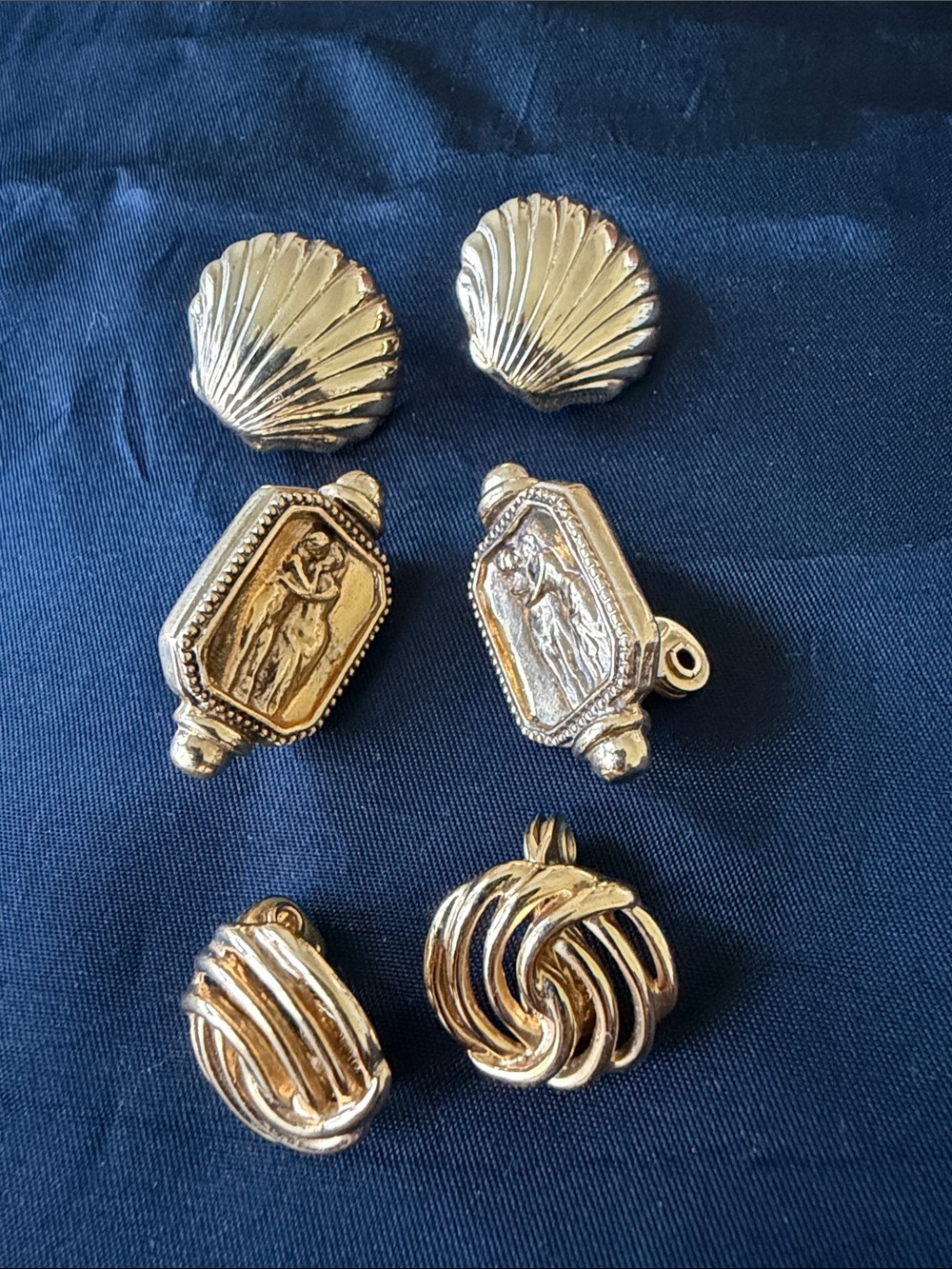 Clip earrings 3pair